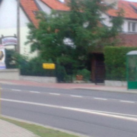 Apartamenty, Pokoje, Noclegi Pracownicze " Skarpa" Вилкаси Екстериор снимка