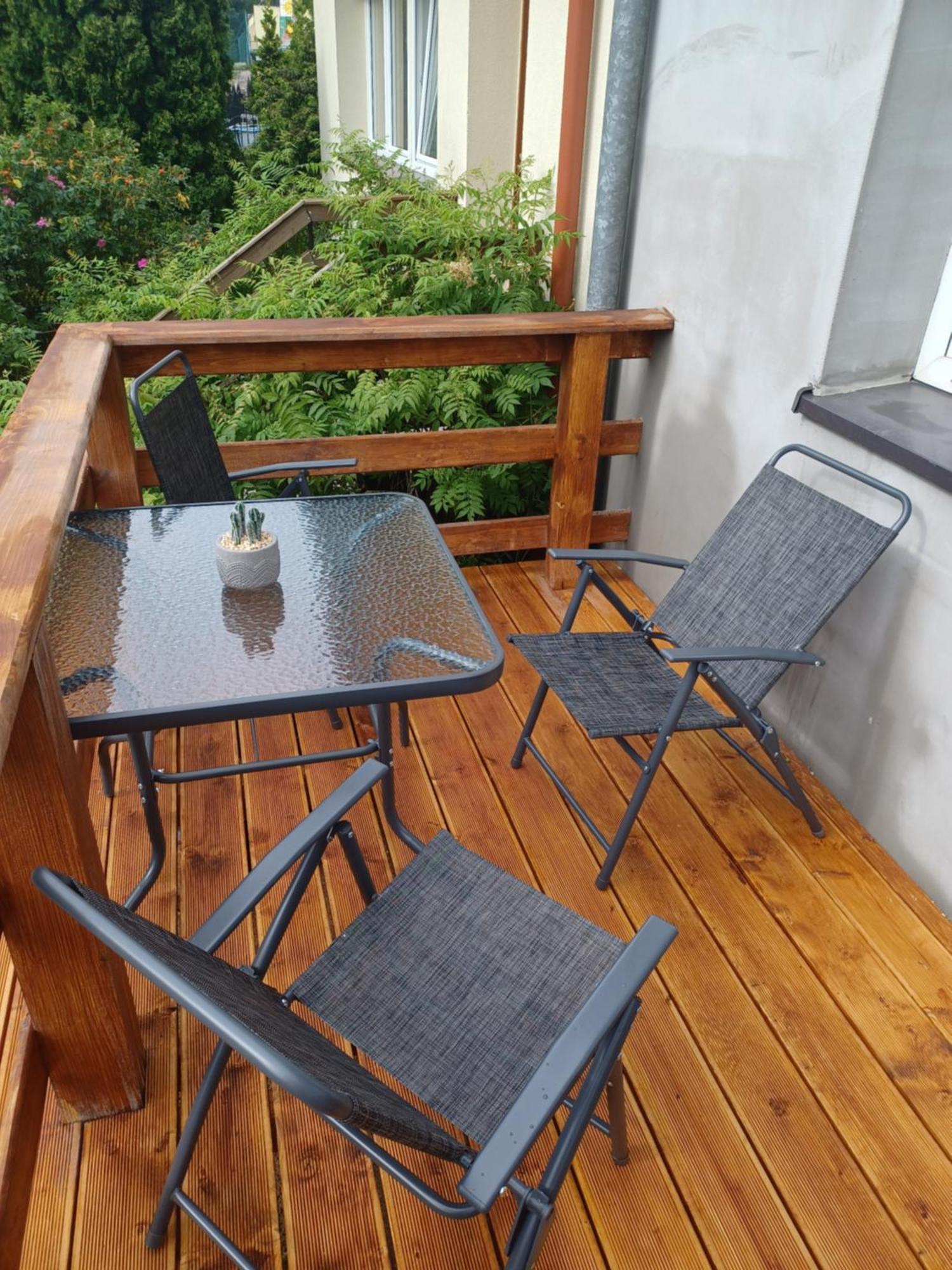 Apartamenty, Pokoje, Noclegi Pracownicze " Skarpa" Вилкаси Екстериор снимка