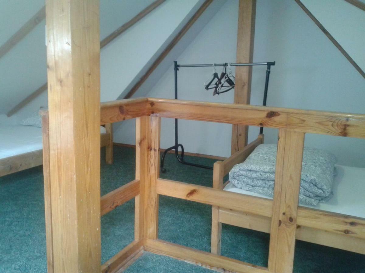 Apartamenty, Pokoje, Noclegi Pracownicze " Skarpa" Вилкаси Екстериор снимка